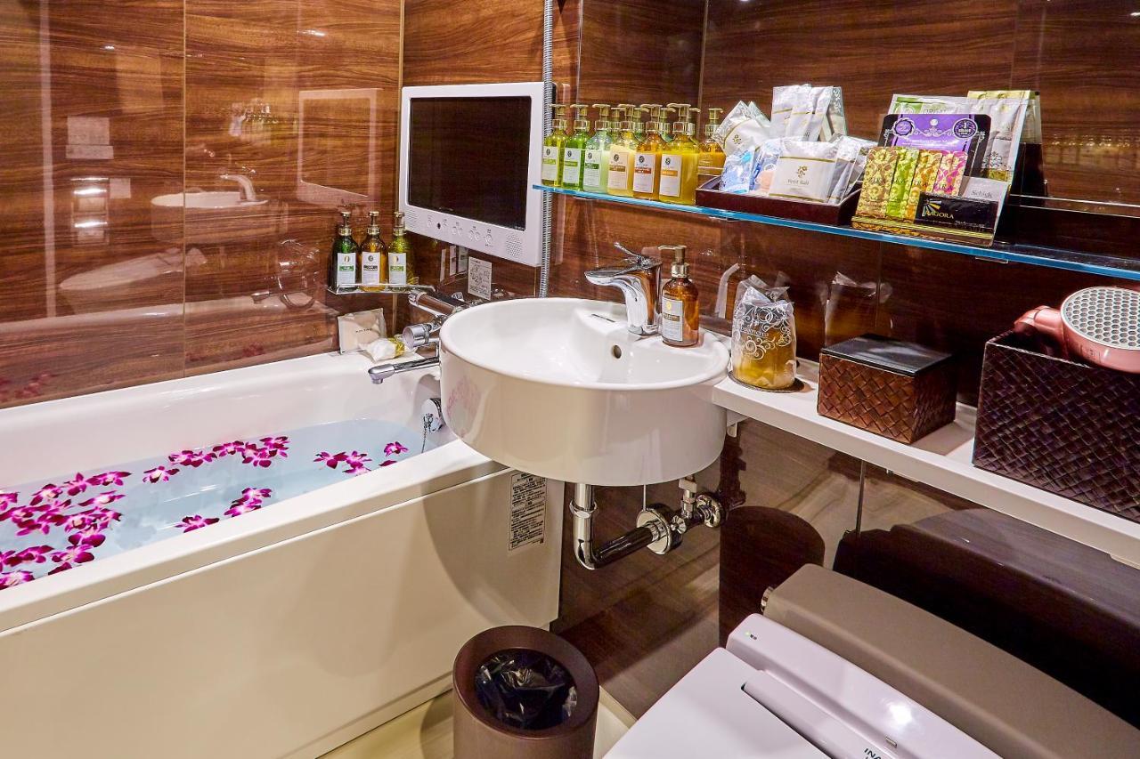 Hotel Petit Bali Ikebukuro (Adults Only) Tokio Habitación foto